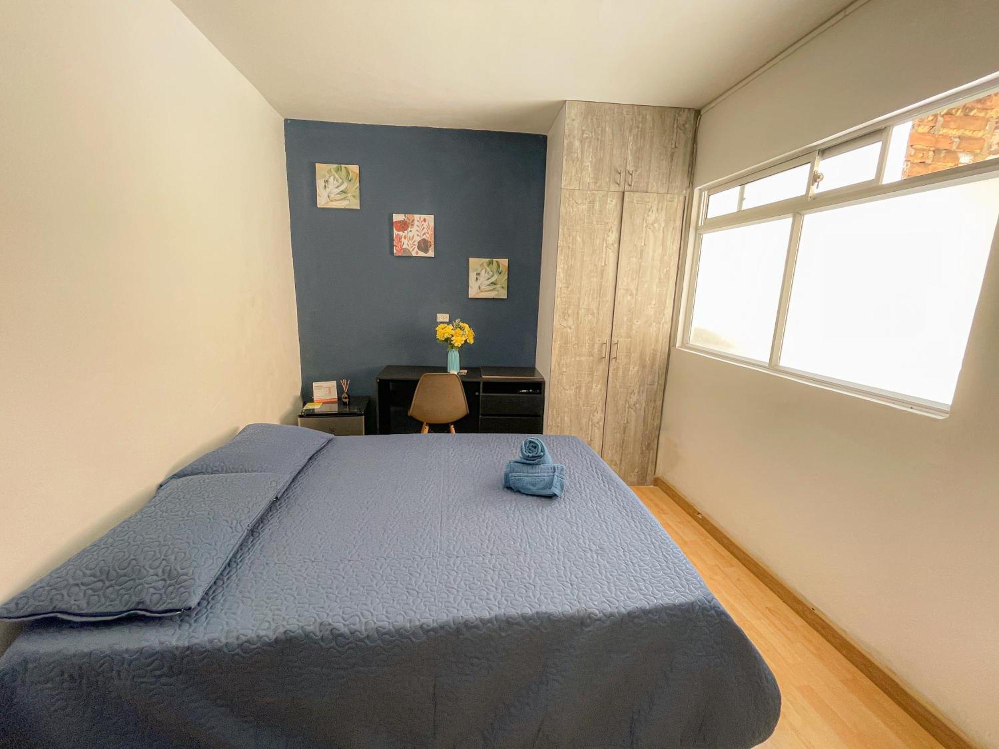 Casa Encanto, Apartamento - Habitaciones, Laureles-America Меделин Екстериор снимка