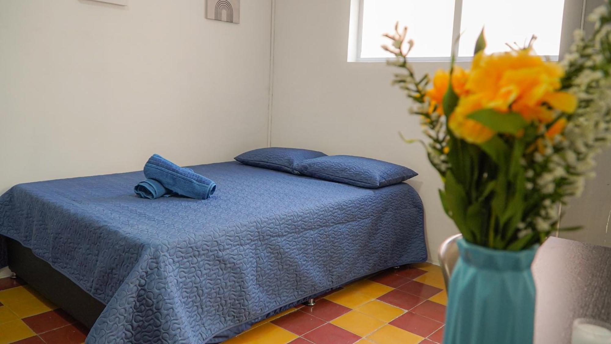Casa Encanto, Apartamento - Habitaciones, Laureles-America Меделин Екстериор снимка
