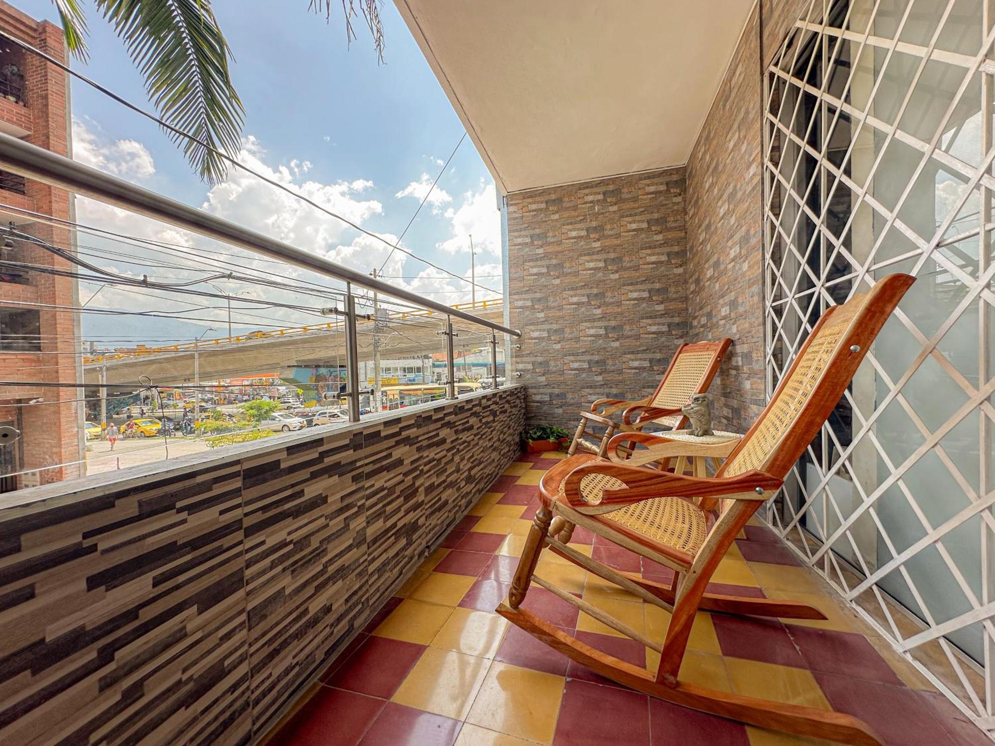 Casa Encanto, Apartamento - Habitaciones, Laureles-America Меделин Екстериор снимка